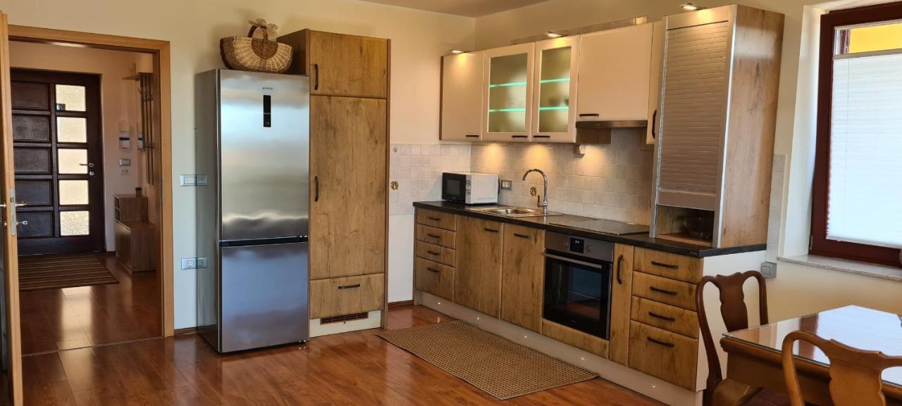 Apartma Nebo-Sky Appartamento Šmarje Esterno foto